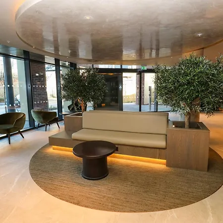 Balinese Retreat Apartment Leeds (West Yorkshire)